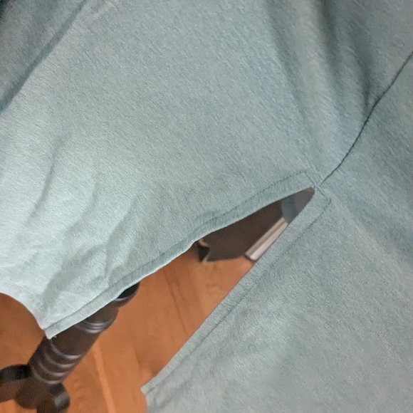 Lot Of 3 - Old Navy Active XL Tall Cloudmotion Long Sleeve Tunic Tees - Picture 7 of 12